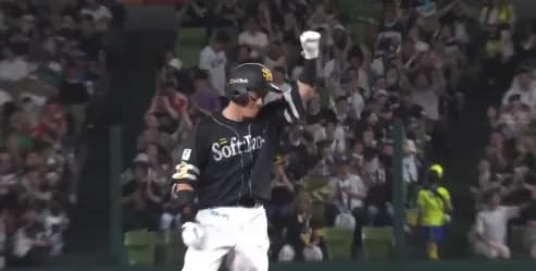4回に牧原大成と中村晃のタイムリーで2点先制！！