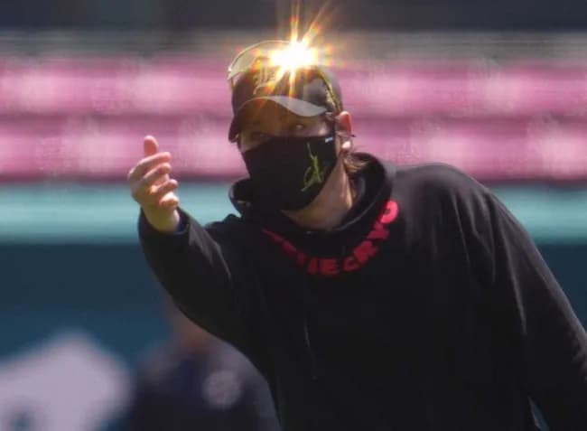 新庄監督「ベルーナドームの屋根を取ろうよ。撤去費用は12球団負担で」