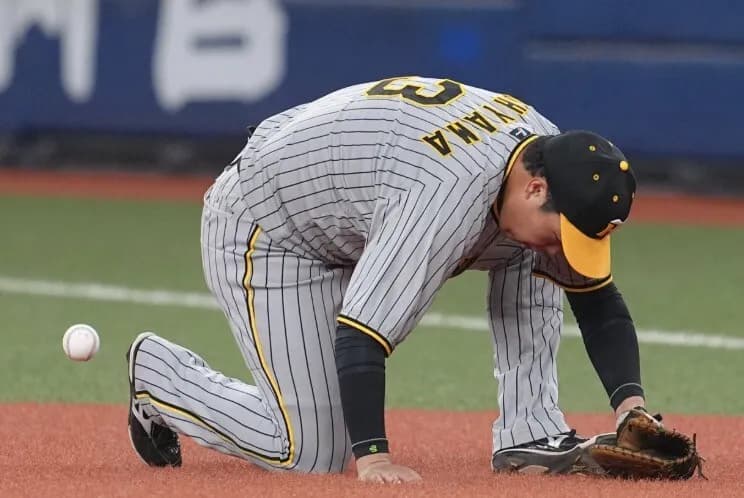 阪神タイガースの7月の『4敗』、3敗が単純なエラーで負けてんのよな