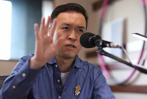 【悲報】玉川徹さん、若者の投票行動に物申す「アルゴリズムに流されて投票するなんて…」