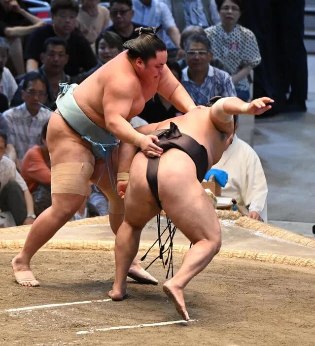 大相撲優勝争い、もうめちゃくちゃ