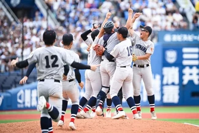 【高校野球】神奈川大会はセンバツ優勝の横浜が11-3で東海大相模を下して3年ぶり21度目の夏の甲子園出場