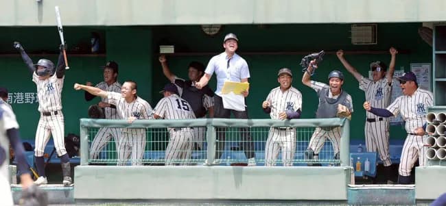 【高校野球】大阪大会は延長十回、東大阪大柏原が6-5で大阪桐蔭を下し、14年ぶり2度目の甲子園出場