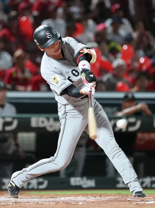 【朗報】巨人坂本勇人さん、立浪のNPB最多二塁打ガチでいけそうwwwwwwwwwwwwwwwwwwwwww