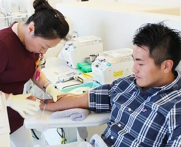 【画像】献血100回目のログインボーナス、レベチｗｗｗｗｗｗｗ