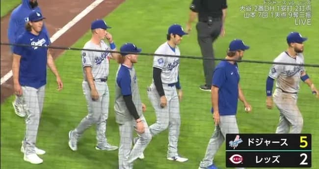 ドジャース、大谷翔平が決勝２点打＆山本由伸は７回１失点の快投で後半戦初勝利の９勝目！日本人コンビ躍動で連敗止める