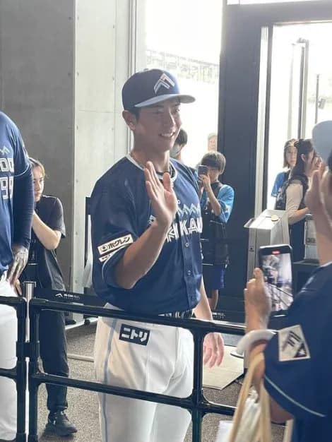 日本ハム・松本剛、1軍復帰戦で2安打1打点　ファンの大声援に「すごく感動した」