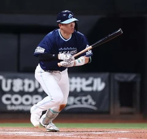 【日本ハム】郡司裕也、食レポ→チャンスメーカーの“二刀流”こなす「挑戦者のような気持ちで」