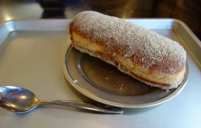 給食で3番目にうまいのは揚げパン