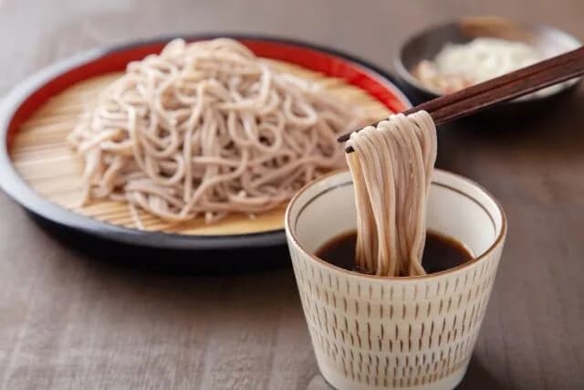 「蕎麦」とかいう自炊最強のメシwww