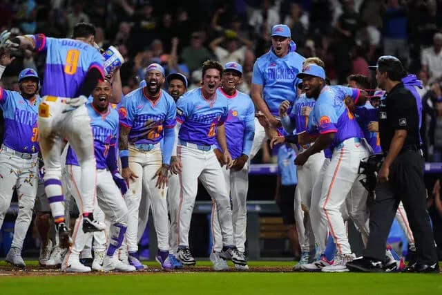 パイレーツが1回表の9得点を皮切りに合計16点で最弱ロッキーズをボコボコにした結果..