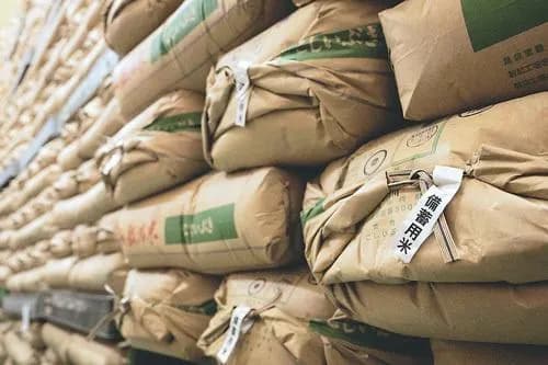 【悲報】進次郎がばら撒いた備蓄米、期限まで売れず9000トン↑のキャンセル