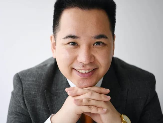 ミルクボーイがM1優勝で全国区になって関西に引きこもってもう5年