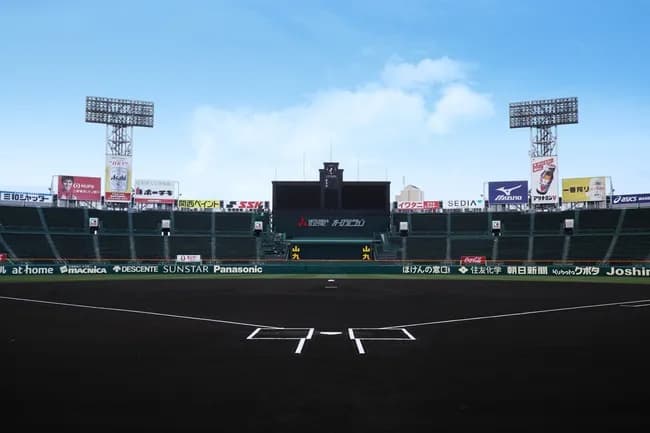 【悲報】甲子園、暑さなのか二部制のせいなのか分からんが初日・二日目と異例のガラガラ