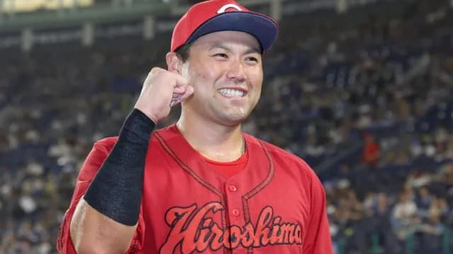 カープ『逆襲の8月』1連勝で4位浮上！新井監督「特別な日にいい試合ができて良かった」【監督談話/祝勝会】