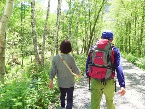【悲報】60歳以上の高齢登山者が「ちかれた…」と救助ヘリを呼ぶケースが多数