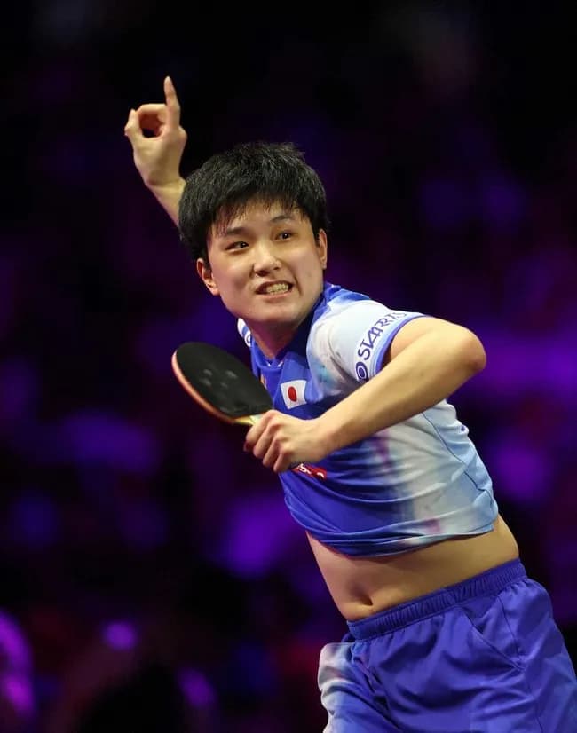 【卓球】張本智和が世界王者を破り優勝！中国の王楚欽を4―2で下し歓喜の雄叫び　WTTチャンピオンズ