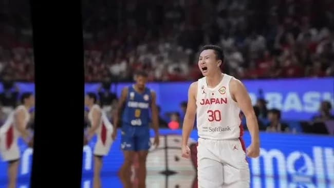 【悲報】バスケ男子、オフェンスが3Pガチャしかないのがバレて大敗いたす