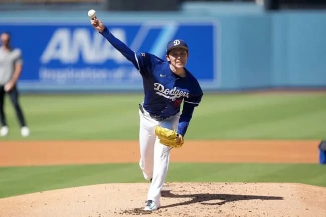 佐々木朗希に今季絶望報道！　ロバーツ監督「ポストシーズンには最高の13人の投手を出す」佐々木朗希はそうではないだろう