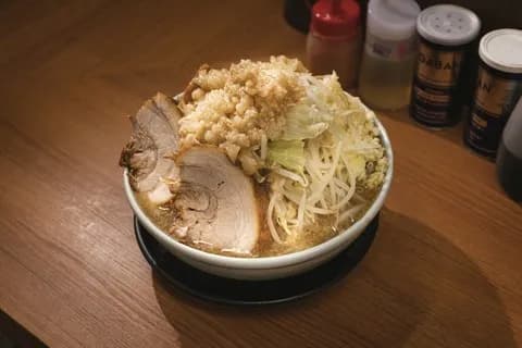 【悲報】ラーメン好きな人、終わる。　大学「ラーメンを週に3回以上食べると死亡リスクが1.52倍高い」
