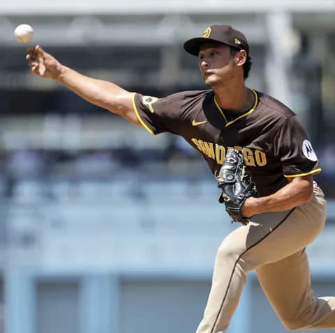 ダルビッシュ（39）、中田翔（36）引退にコメント「おめでとうございます」