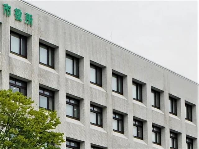 「市役所職員」が羨ましすぎてむせび泣く