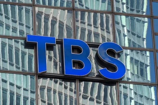 TBSの番組本番中は女子アナ痴漢電車状態だった