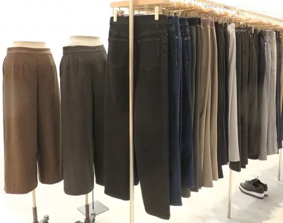 【急募】なんG民が服を買うとことろｗｗｗｗｗｗｗｗｗｗ