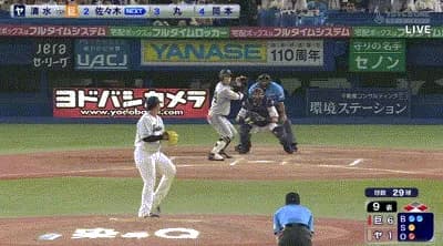 【ヤクルト対巨人19回戦】巨人、９回表１アウト一三塁から佐々木のタイムリーでリードを再び６点に広げる！！！！！！！！！！