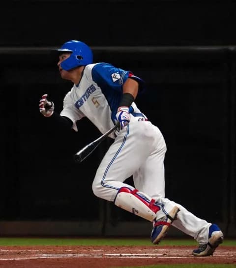 日本ハム・野村　8戦連続安打＆2戦ぶりマルチ！ソフトバンクとの直接対決へ「笑って終われるように」