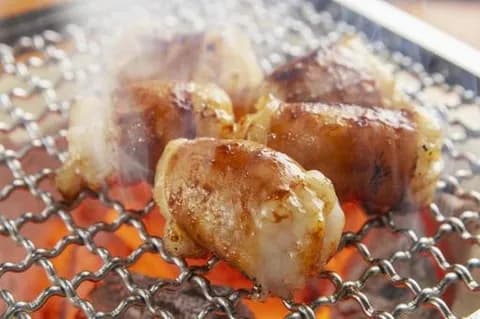 【衝撃】愛知県民のホルモンの食い方、ヤバすぎるwwww