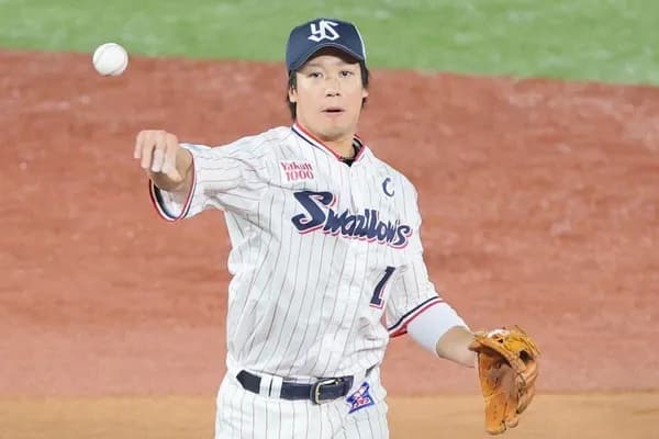 ヤク高津監督、山田哲人抹消に「重くなると今シーズン終わる。『1回休め。10日で戻ってこい』と伝えた