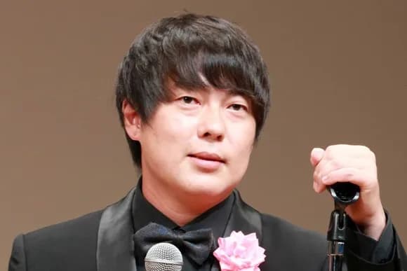 【悲報】ウーマン村本、刺されて病院に搬送・・・・・・・・・・・・・・・・・