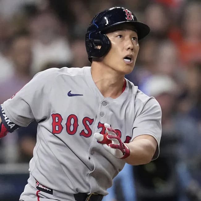 （指）吉田正尚 .226 2HR   OPS .616