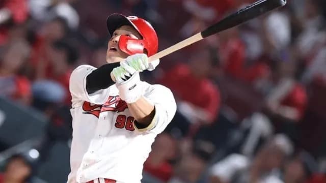 カープ中村奨成、打率.280＆OPS.755まで急上昇！チーム内屈指の強打者へ成長中