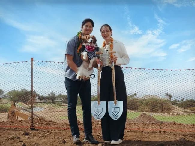 【悲報】大谷さんハワイの別荘予定地で笑顔の写真撮影WWWWW