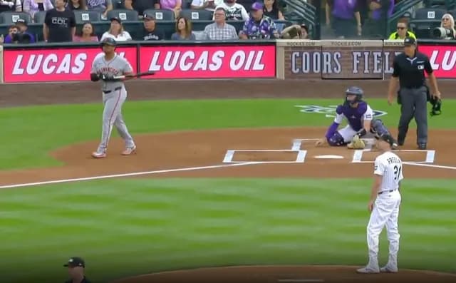 メジャーリーグ、ホームラン確信歩きが原因で大乱闘発生ｗｗｗｗｗｗ