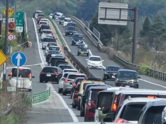 車の運転でイライラしない方法ってなんかある？