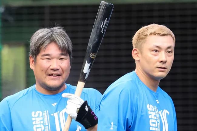 西武ライオンズ、栗山巧（42）、中村剛也（42）と来季も選手契約を結ぶ方針