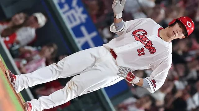 カープ坂倉『2塁踏み忘れ』痛恨の走塁ミス。新井監督「本人が分かっていたかどうか」【監督談話】