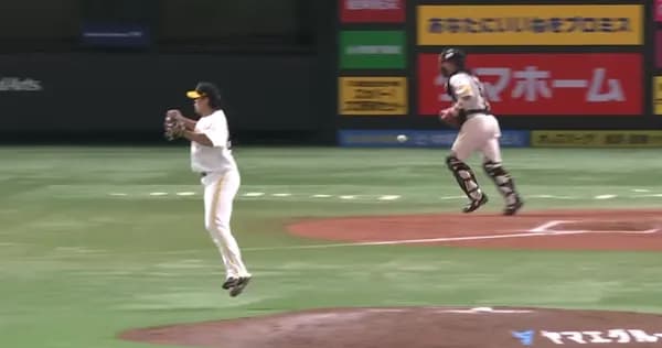 本拠地初登板の上茶谷大河、10球3者凡退で跳ねながらベンチに戻る