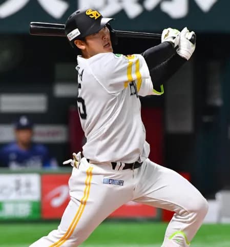 石塚綜一郎が1軍合流　8月2軍打率.391