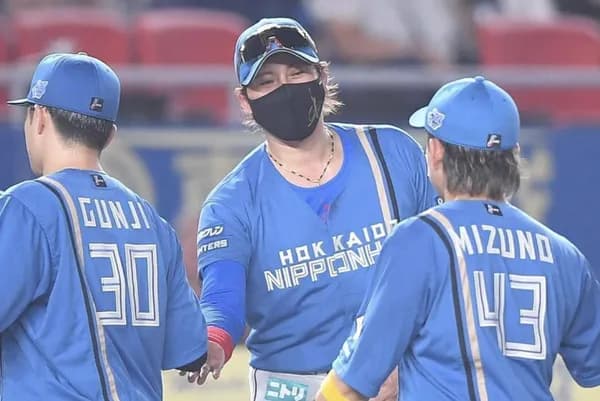 新庄監督「言われてばっかしは腹立つからね。あ～すっきりした」