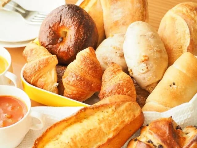 【悲報】パン屋って高くね？