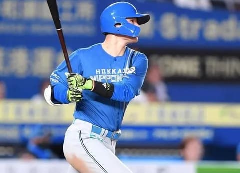 【日本ハム】清宮幸が４年連続２桁となる１０号ソロ　前日痛恨走塁ミス、名誉挽回の一発