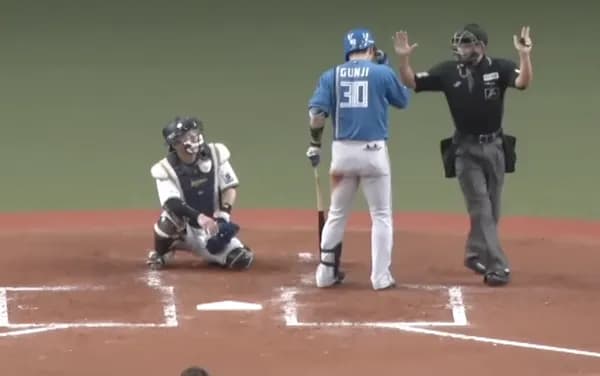 プロ野球で異例の珍事「なんで謝ってんだよ」死球を当てた投手だけでなく当てられた打者も謝罪