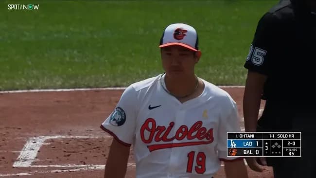 菅野智之（2024）防御率1.67 被本塁打6 セ・リーグMVP→菅野智之（2025）防御率4.57 被本塁打27 これ