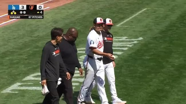 菅野智之が緊急降板　右足に打球直撃し苦悶…1人で歩けず