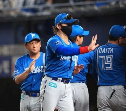 新庄監督｢新庄って言われるの嫌。腹立つ｣