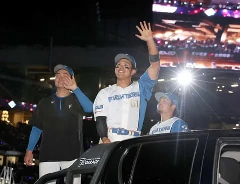 【日本ハム】山県秀、モイネロから初２打席連発「両親の結婚記念日が９月９日だったので祝砲に」